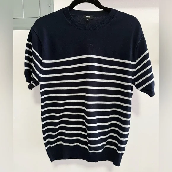 Uniqlo Navy and White Striped Shirt - Picture 2 of 8